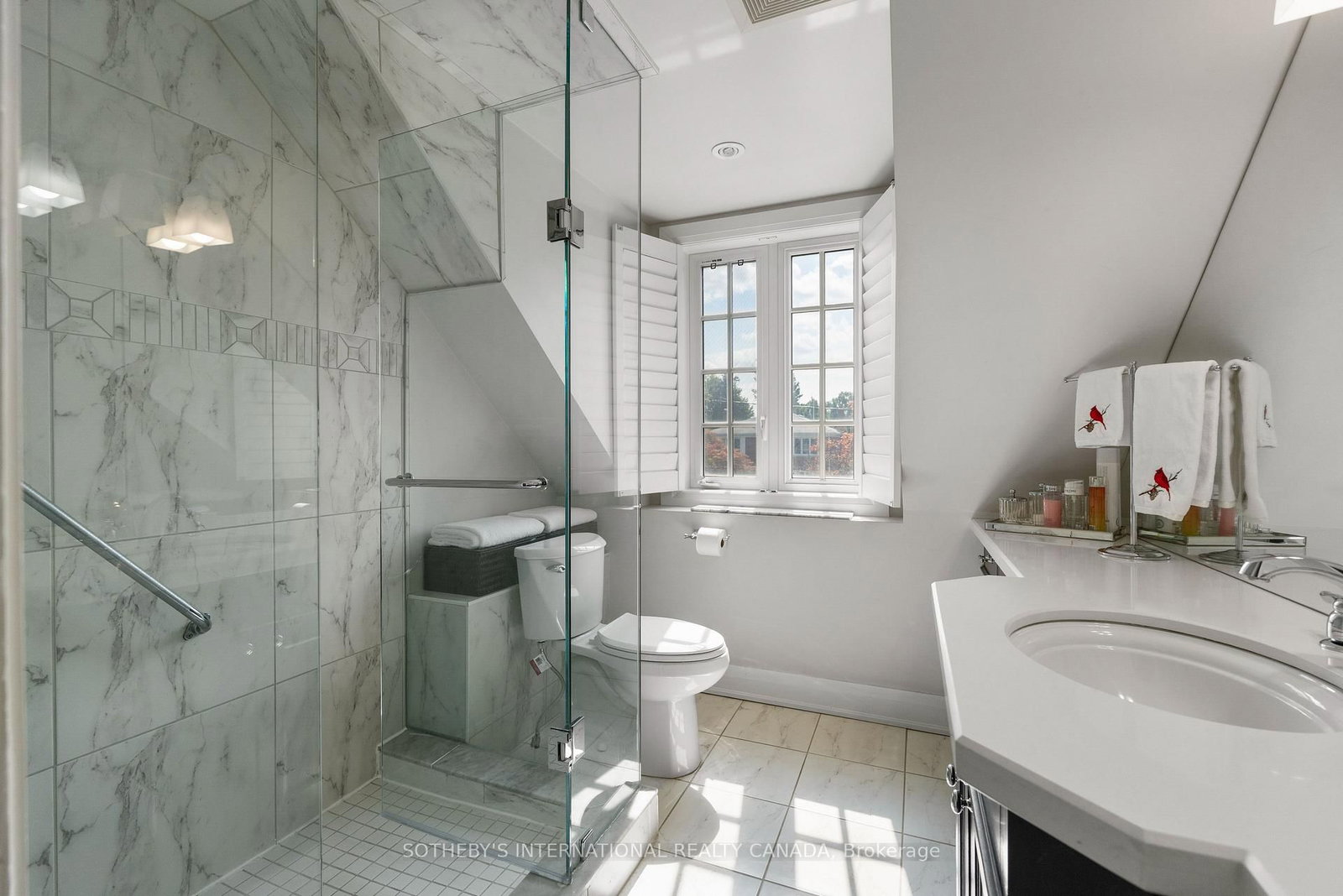174 Ridley Boulevard • Toronto, ON photo 28