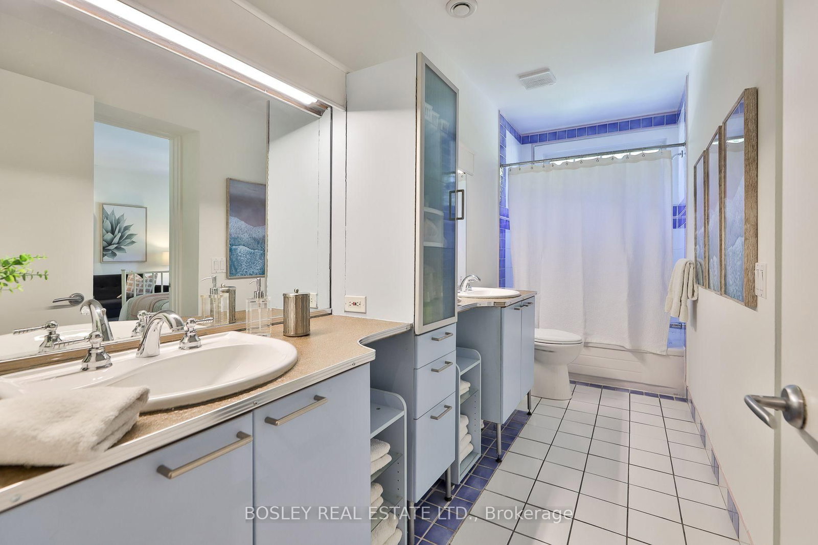 301 Keewatin Avenue • Toronto, ON photo 26