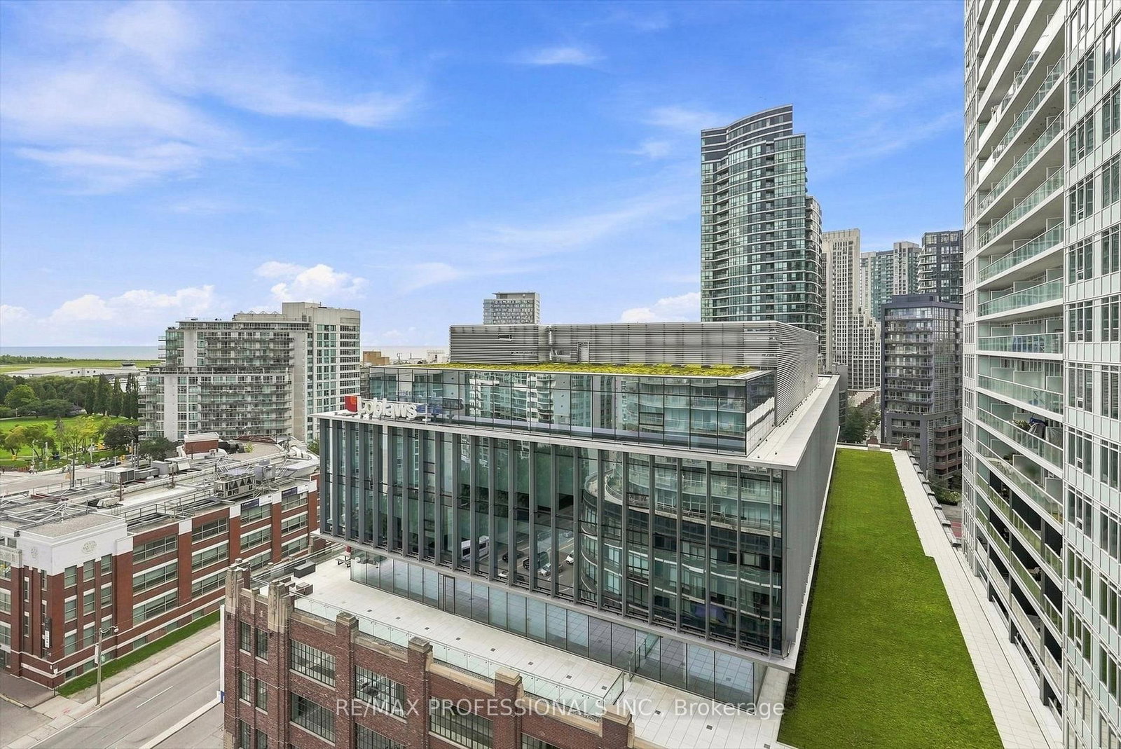 38 Dan Leckie Way • #1605 • Toronto, ON photo 23