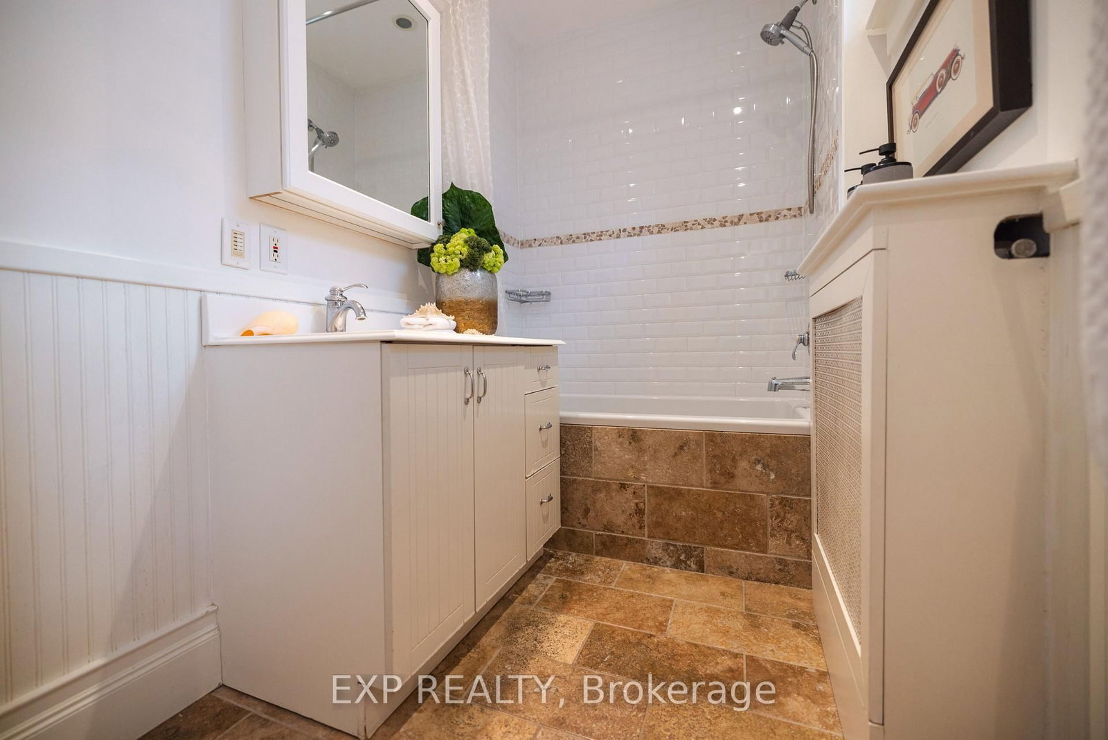 86 Willowbank Boulevard • Toronto, ON photo 12
