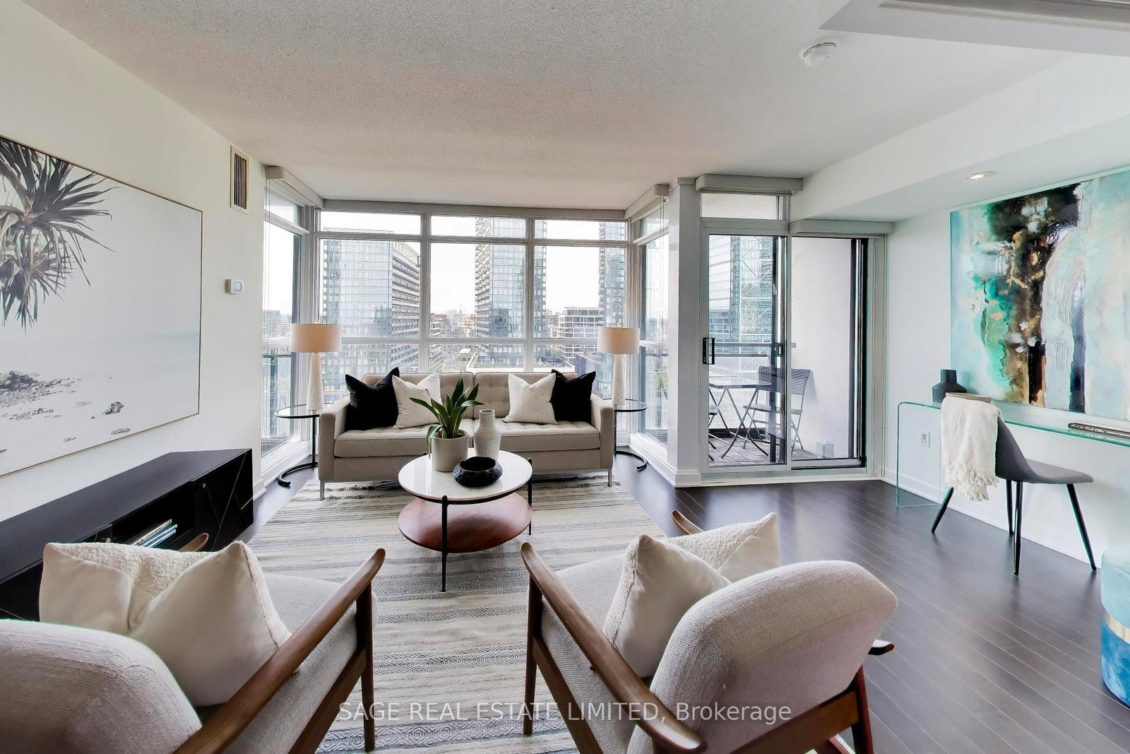 25 Capreol Court • #2205 • Toronto, ON photo 12