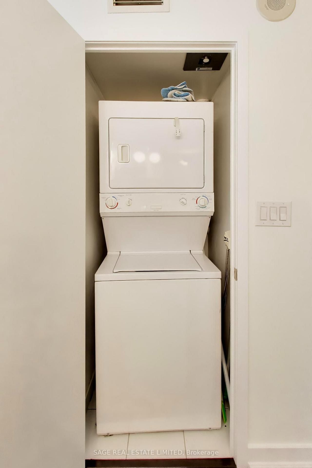 25 Capreol Court • #2205 • Toronto, ON photo 25