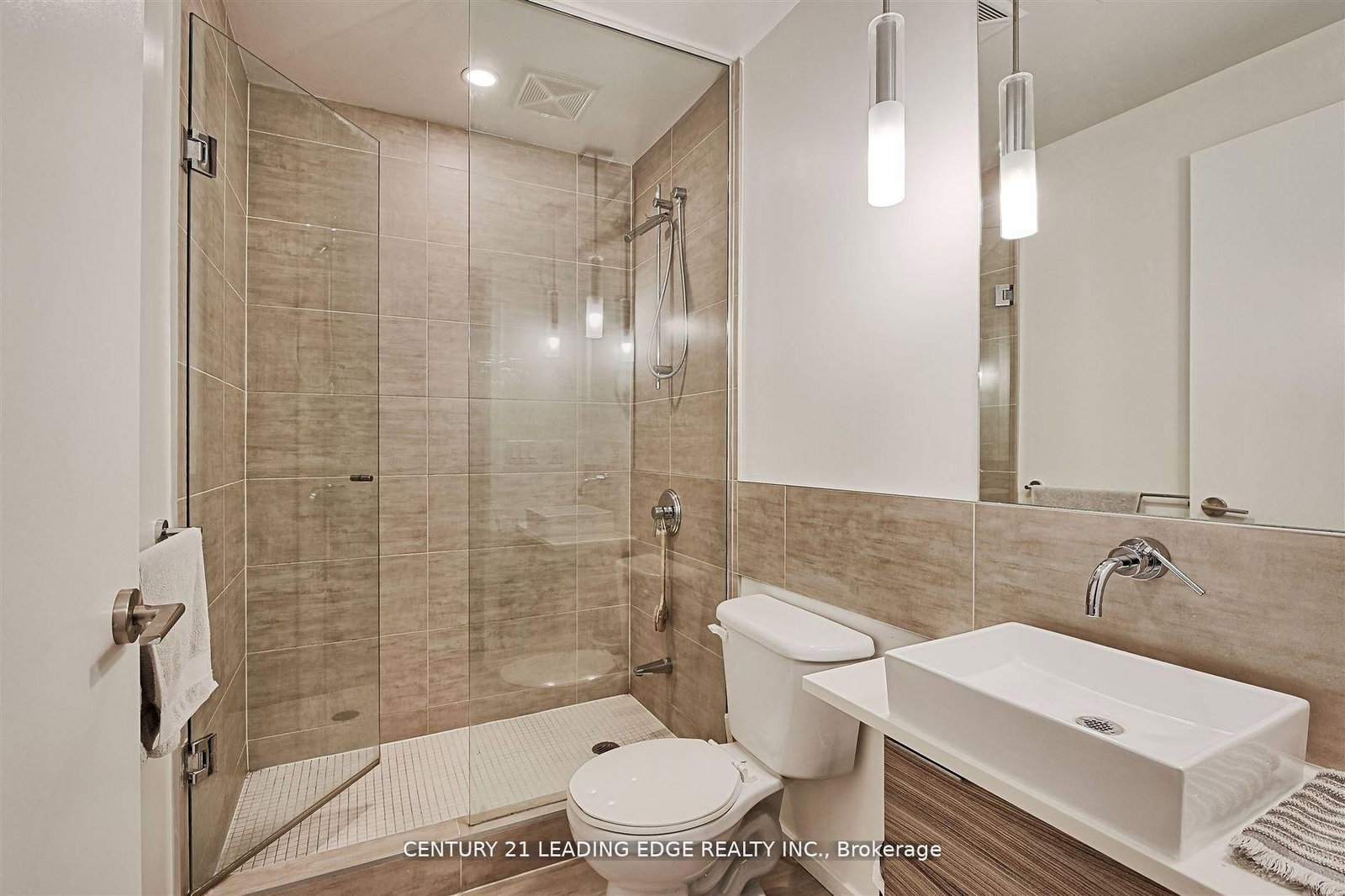 8 Charlotte Street • #405 • Toronto, ON photo 18