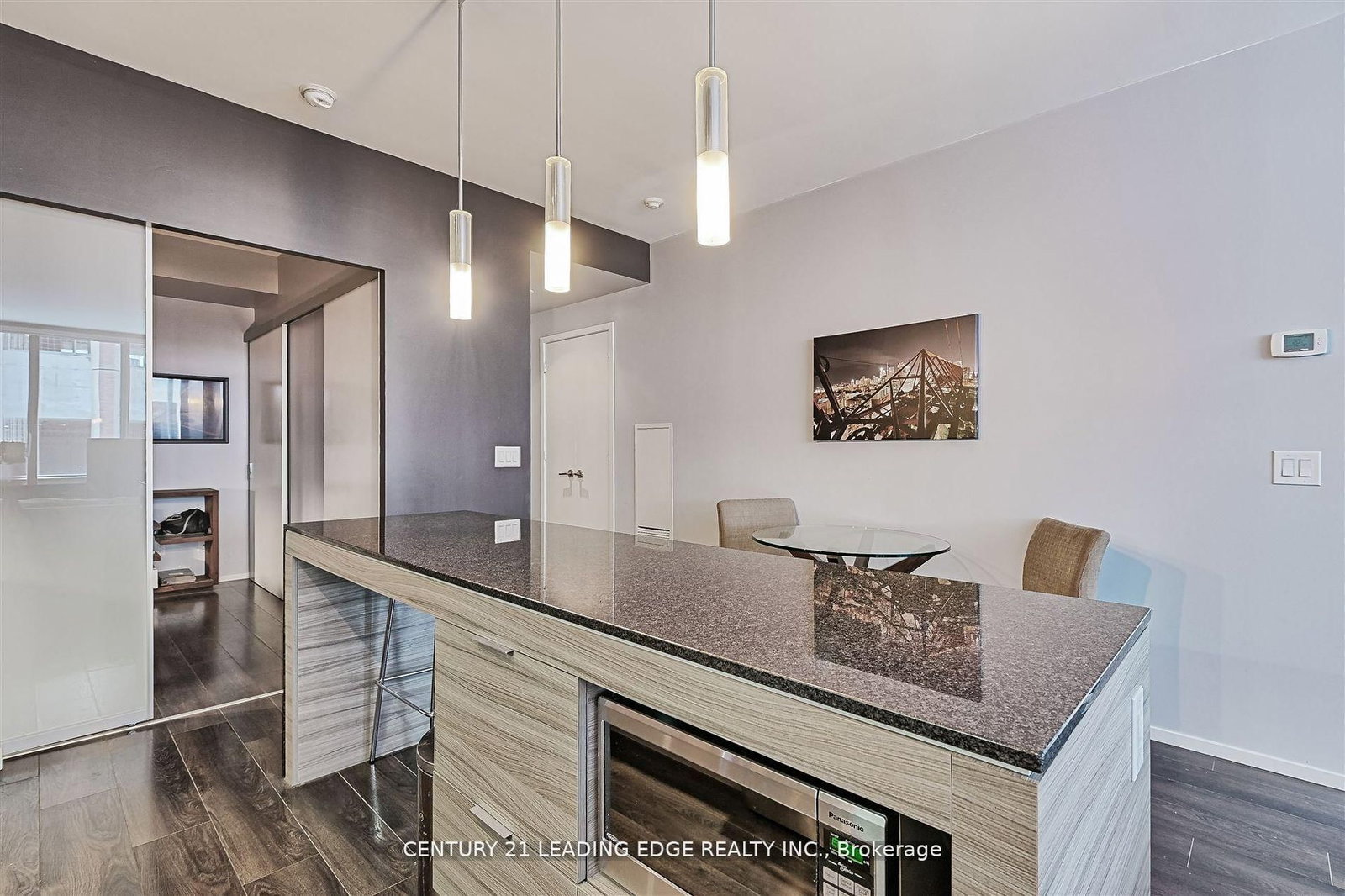 8 Charlotte Street • #405 • Toronto, ON photo 6