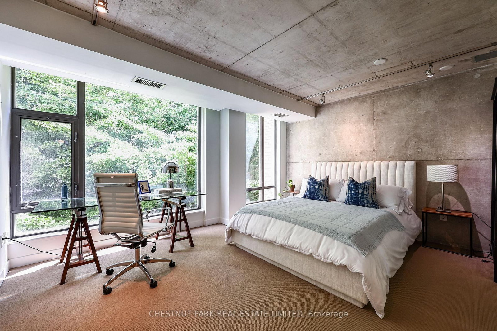 271 Mutual Street • Toronto, ON photo 20