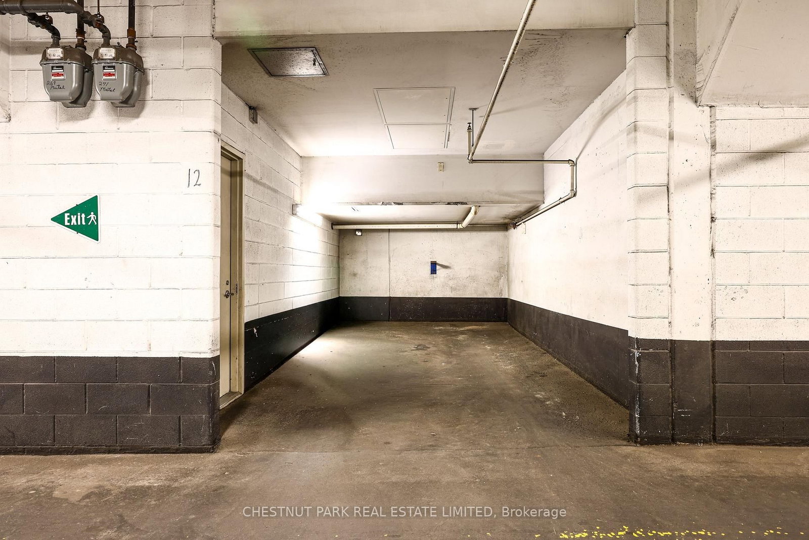 271 Mutual Street • Toronto, ON photo 28