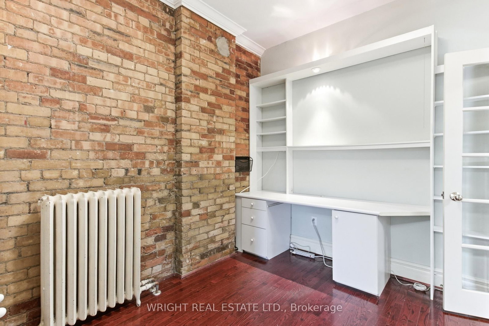112 Albany Avenue • Toronto, ON photo 12