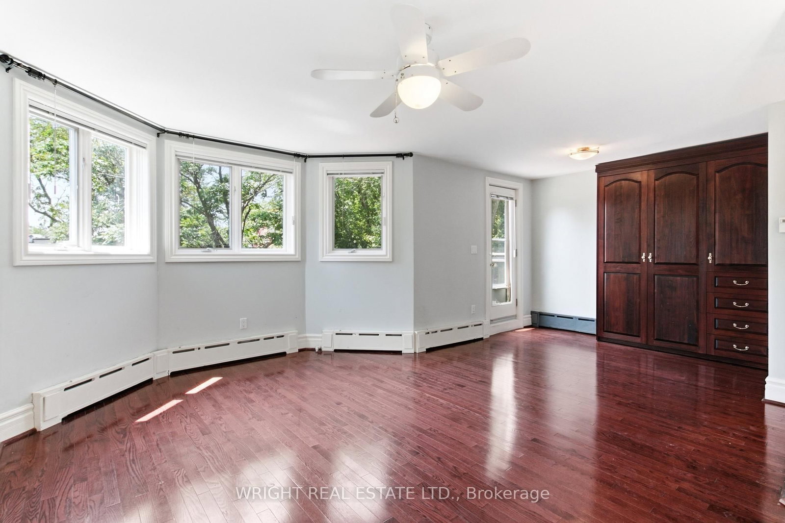 112 Albany Avenue • Toronto, ON photo 29