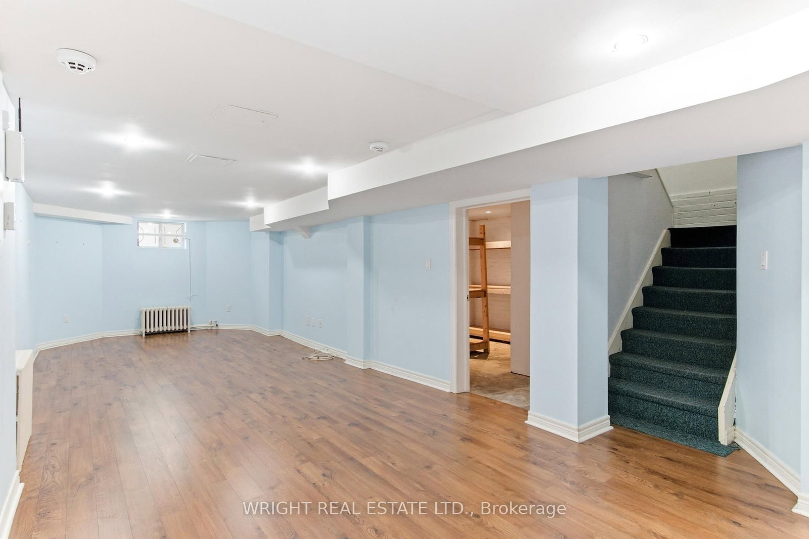 112 Albany Avenue • Toronto, ON photo 37