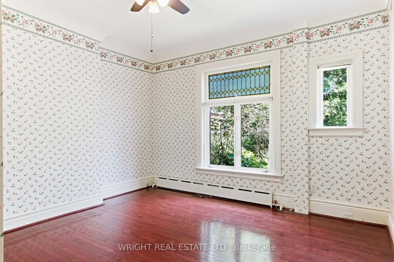112 Albany Avenue • Toronto, ON photo 5