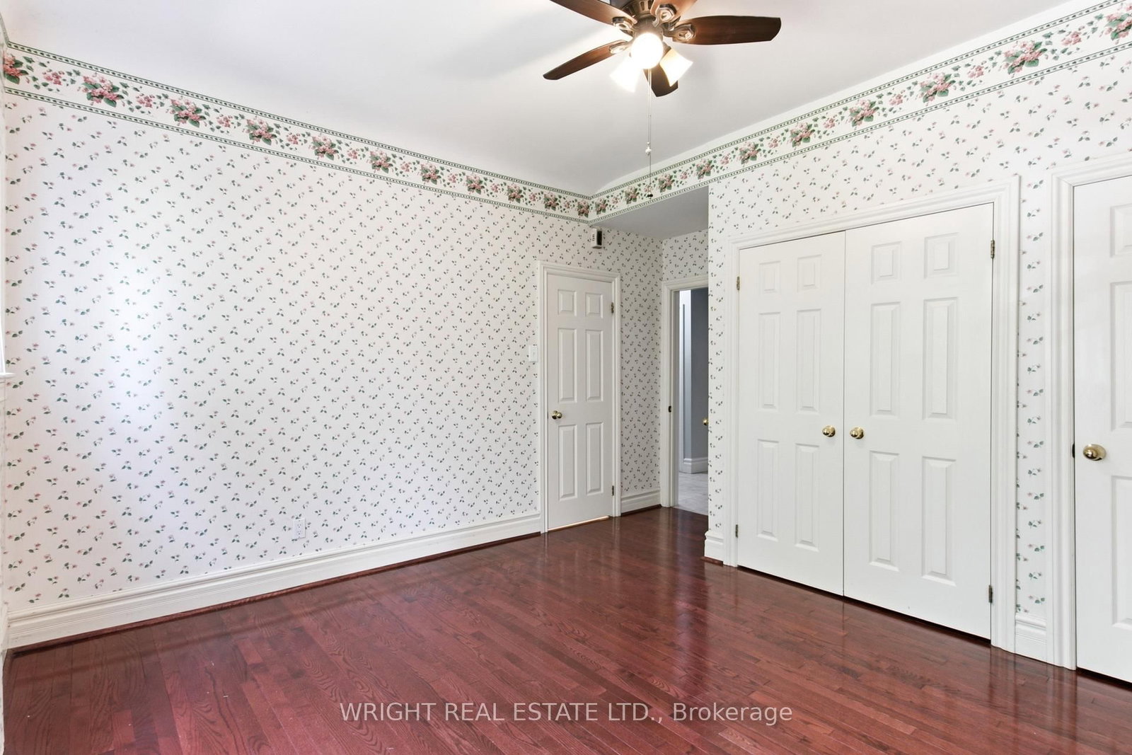112 Albany Avenue • Toronto, ON photo 6