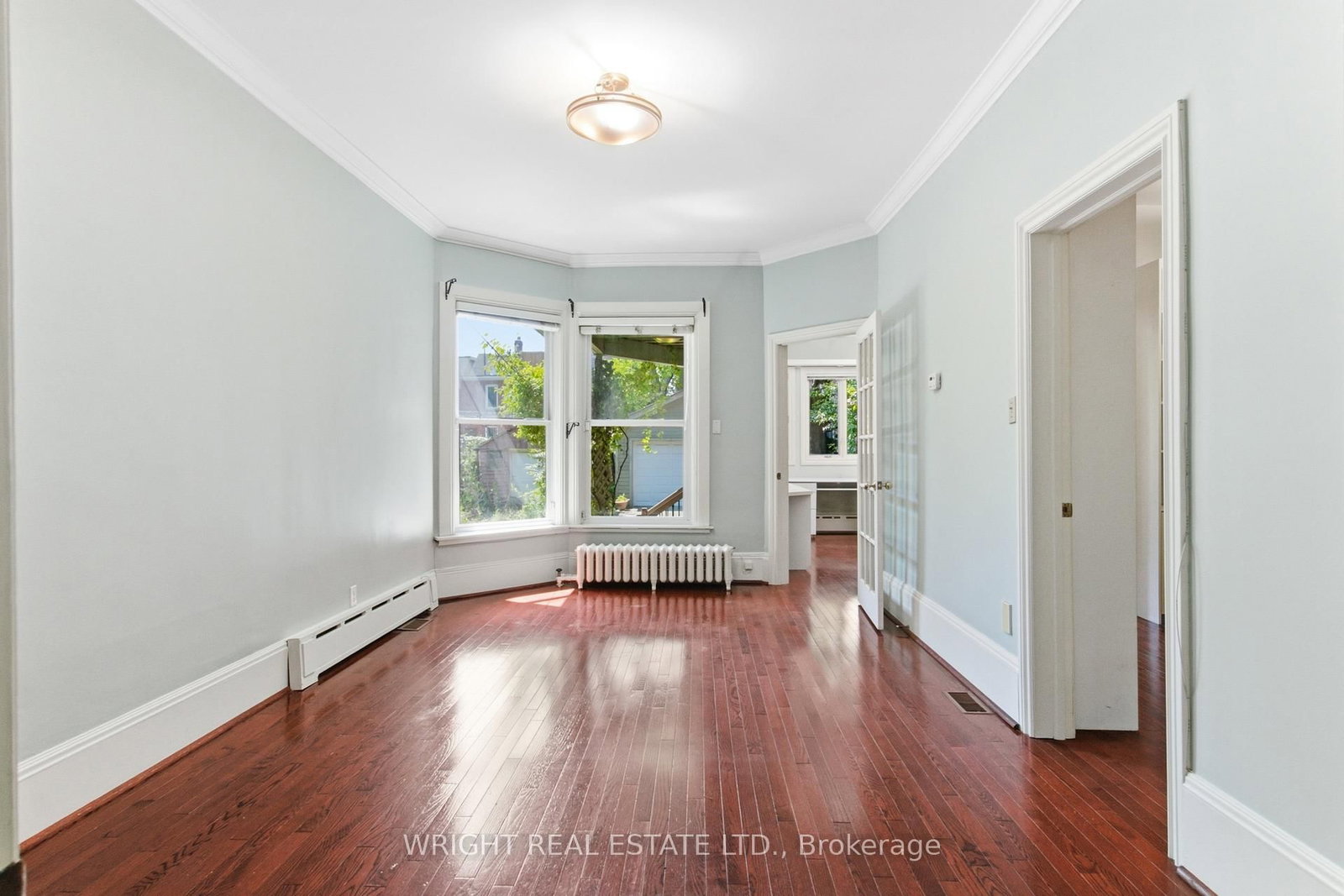 112 Albany Avenue • Toronto, ON photo 8