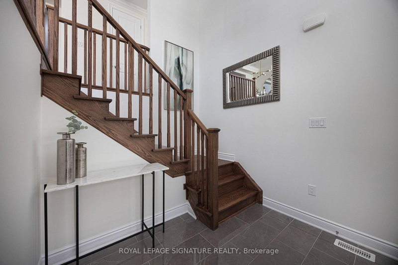 19 Hollyhock Court