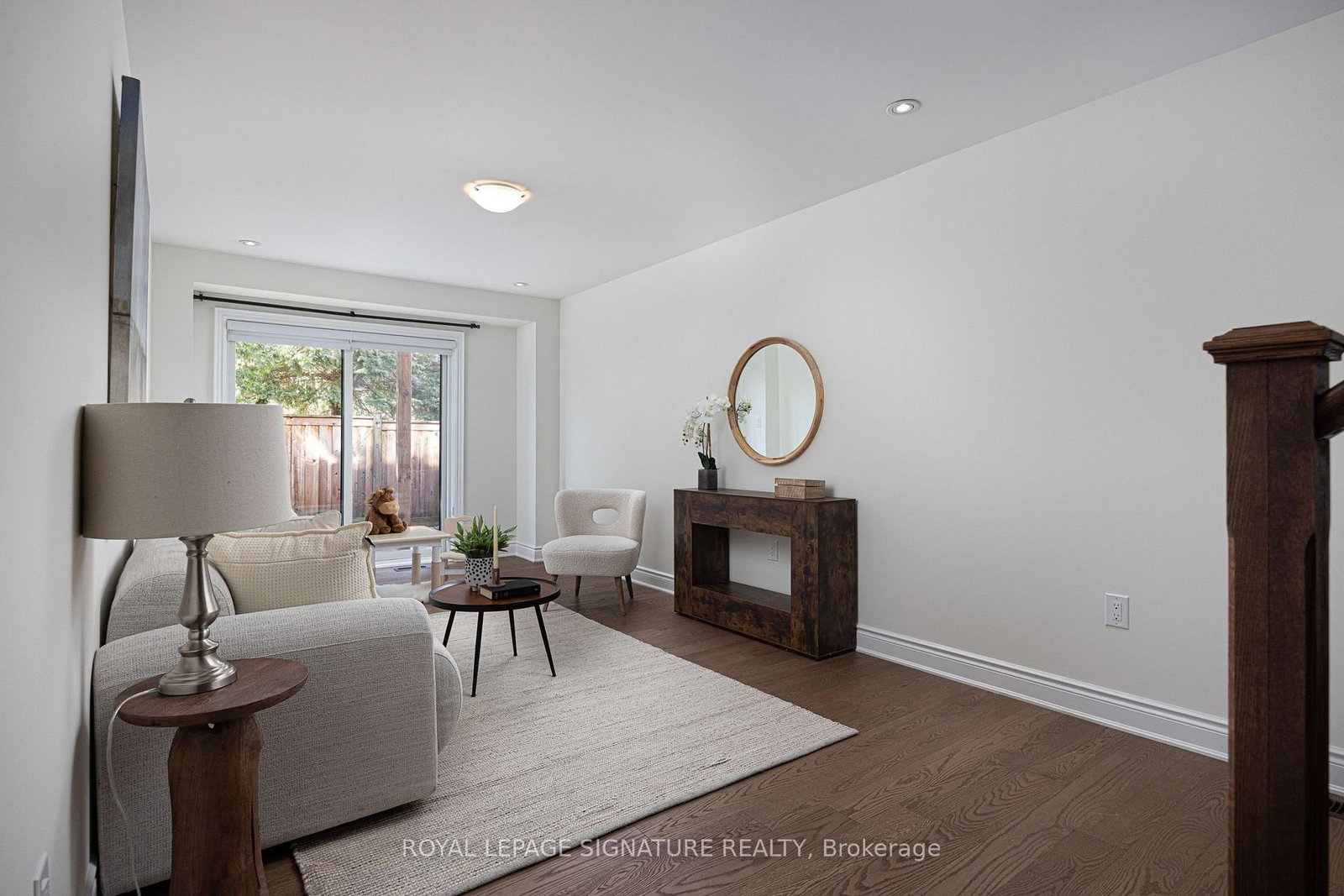 19 Hollyhock Court • Toronto, ON photo 39