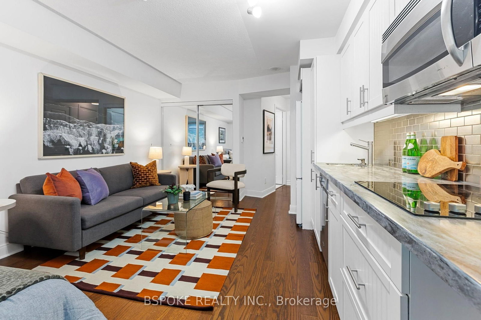 1 Scott Street • #709 • Toronto, ON photo 8