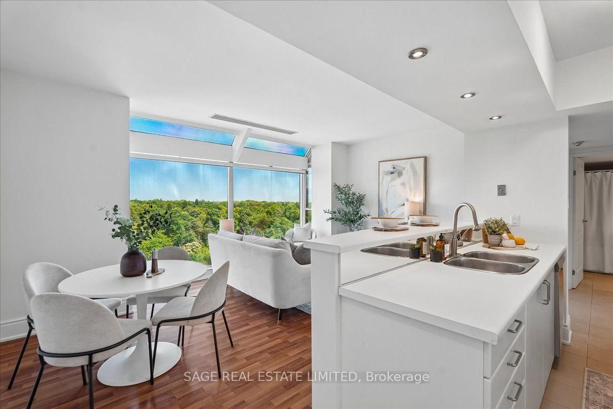 97 Lawton Boulevard • #901 • Toronto, ON photo 18