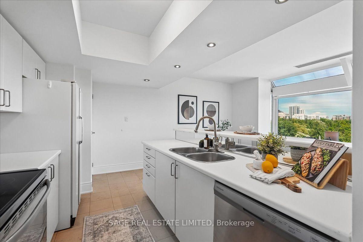 97 Lawton Boulevard • #901 • Toronto, ON photo 20