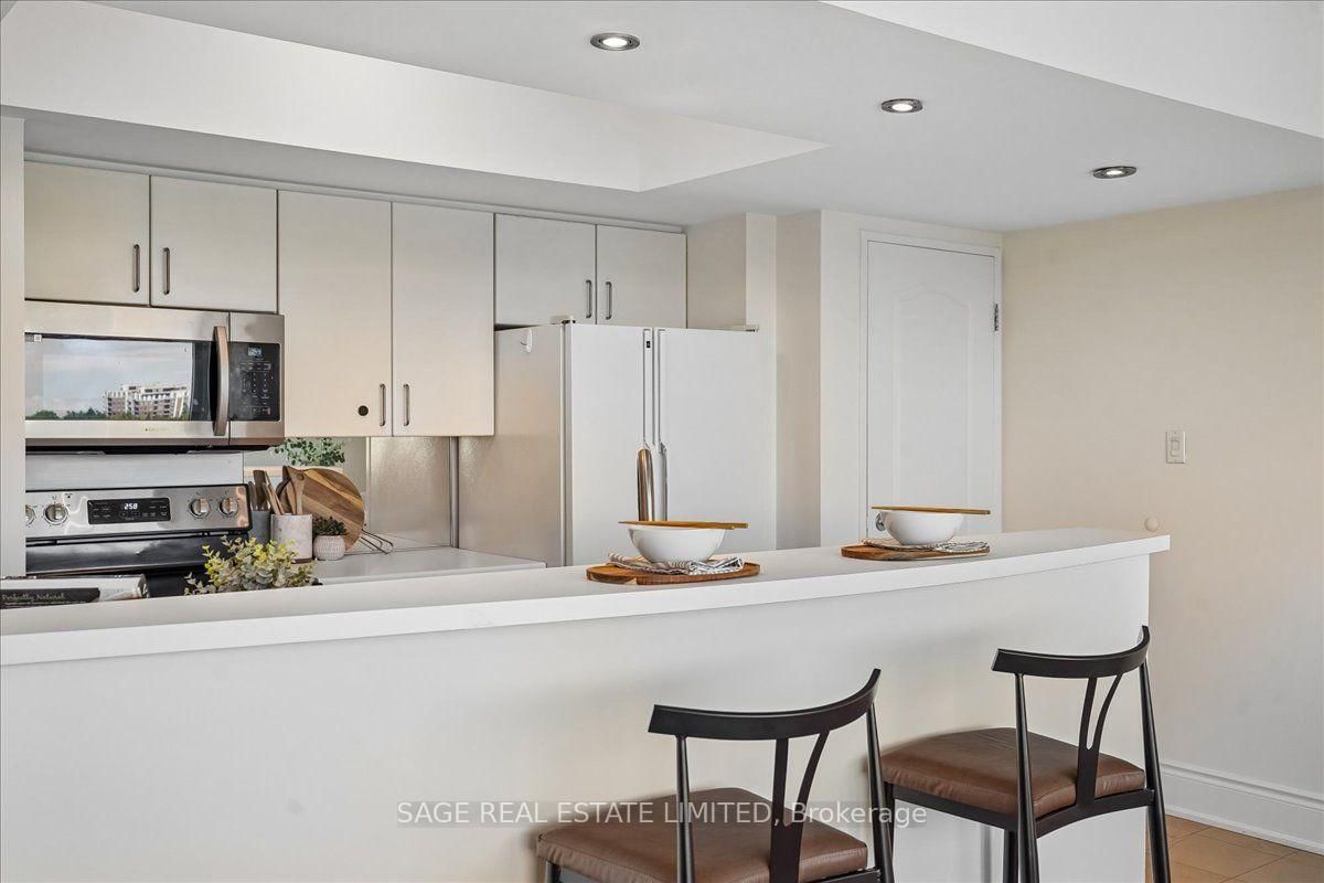 97 Lawton Boulevard • #901 • Toronto, ON photo 26