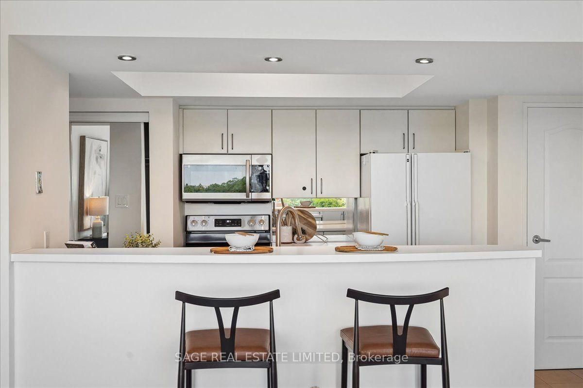 97 Lawton Boulevard • #901 • Toronto, ON photo 28