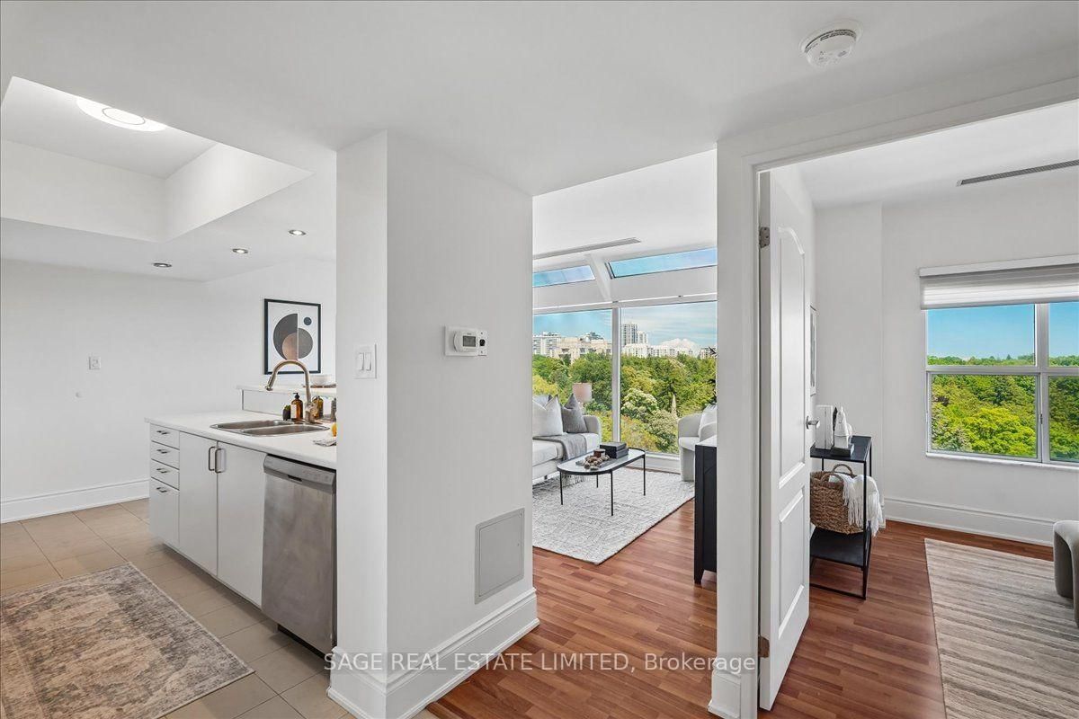 97 Lawton Boulevard • #901 • Toronto, ON photo 8