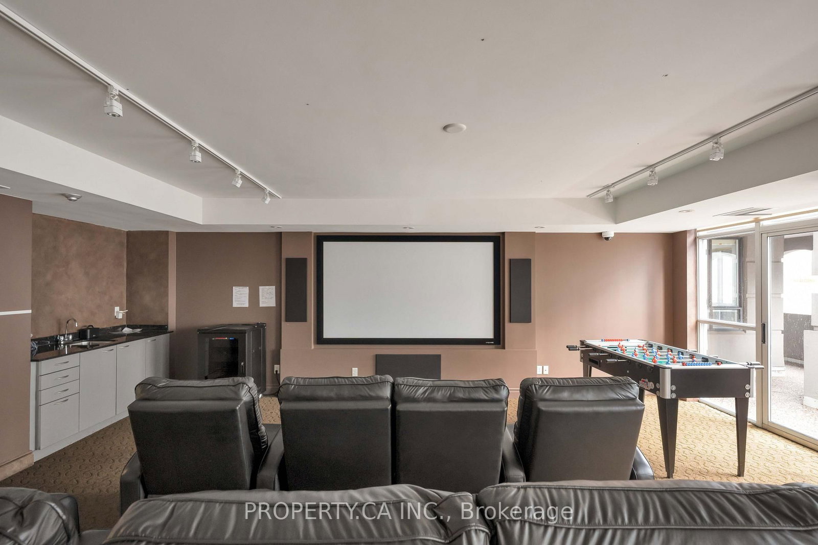 140 Simcoe Street • ##919 • Toronto, ON photo 24