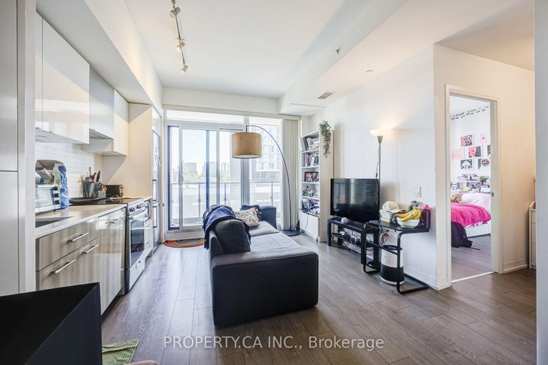 403 - 251 Jarvis Street