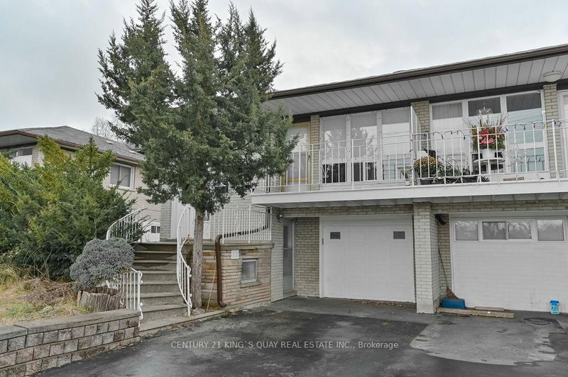 Lower - 989 Old Cummer Avenue