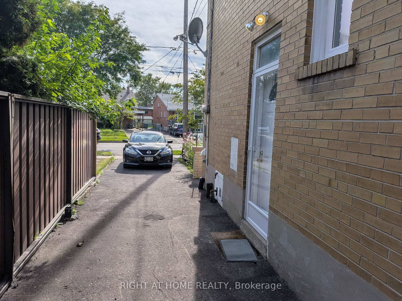 47 Roywood Drive • Toronto, ON photo 31