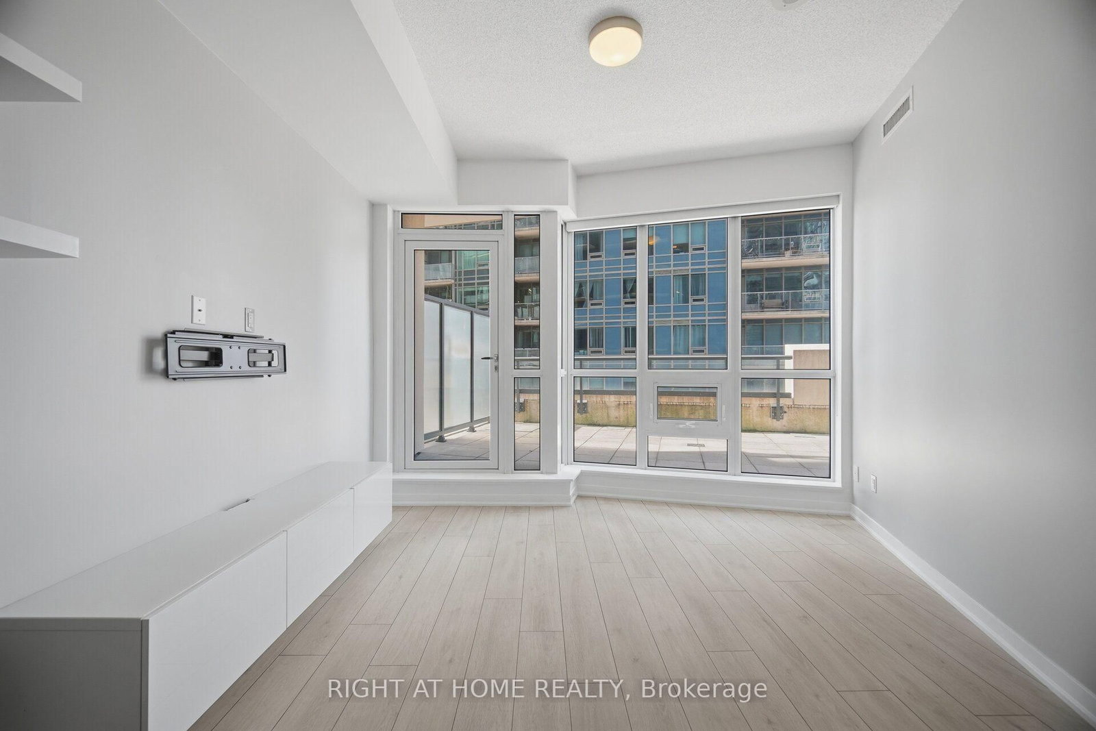 51 East Liberty Street • #503 • Toronto, ON photo 15