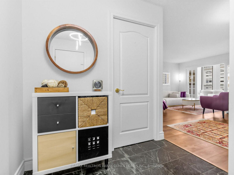 812 - 5418 Yonge Street