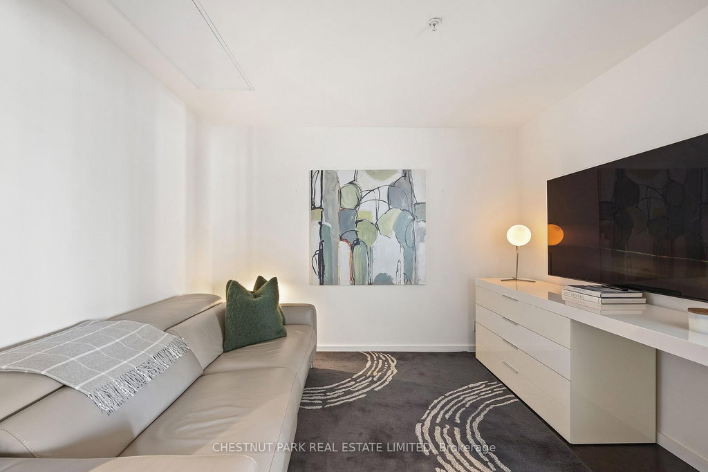 3006 - 180 University Avenue 4