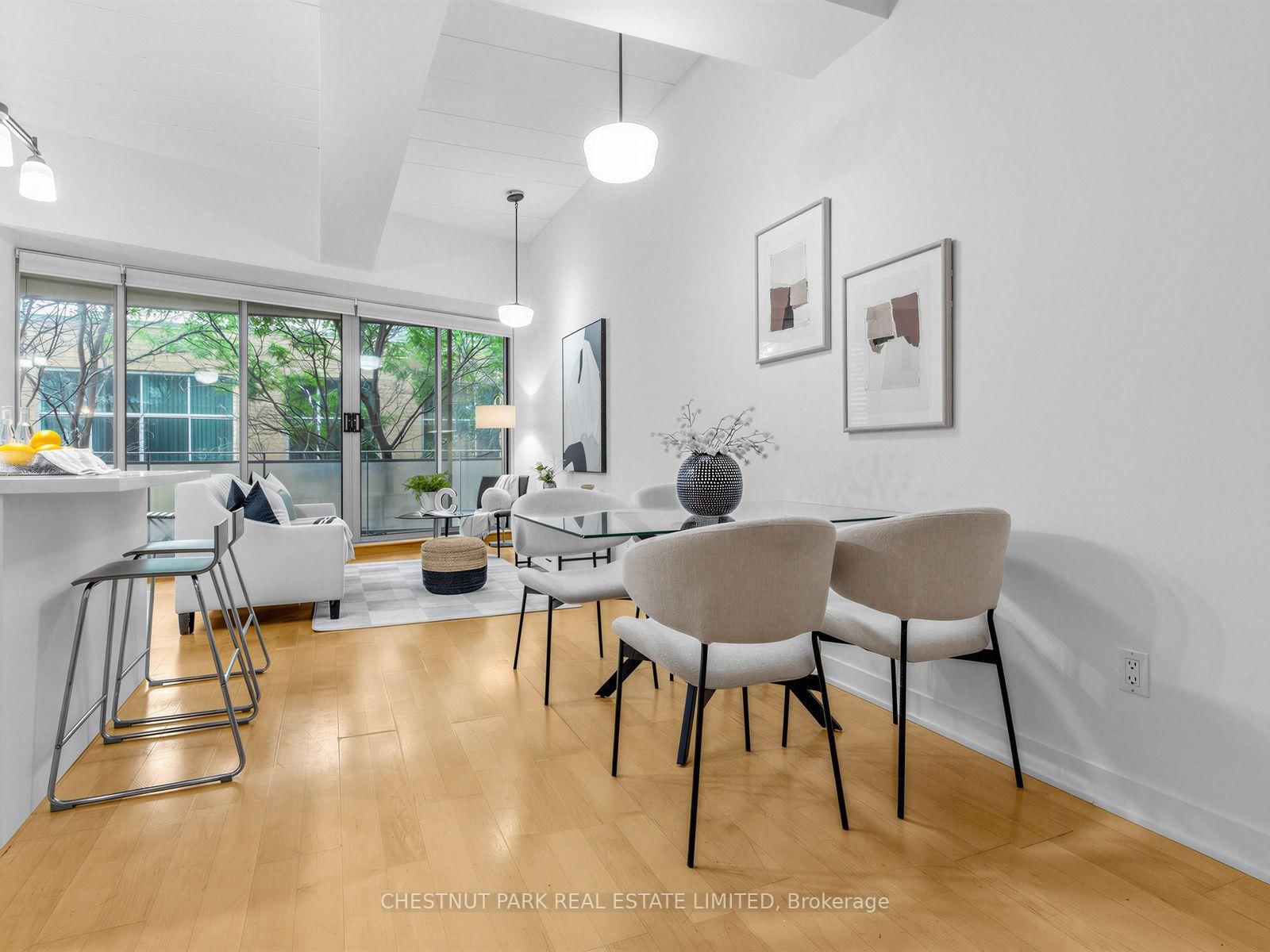 160 Baldwin Street • #409 • Toronto, ON photo 11