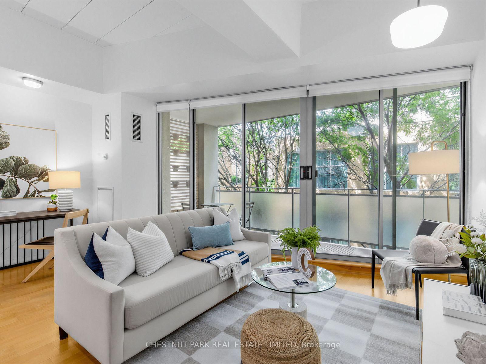 160 Baldwin Street • #409 • Toronto, ON photo 18
