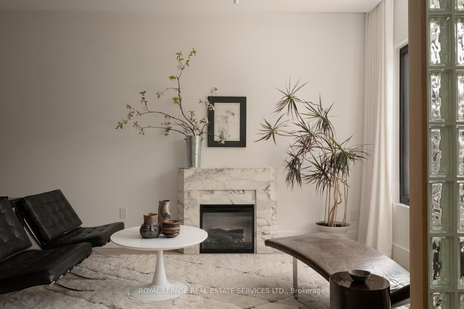 393A Arlington Avenue • Toronto, ON photo 4