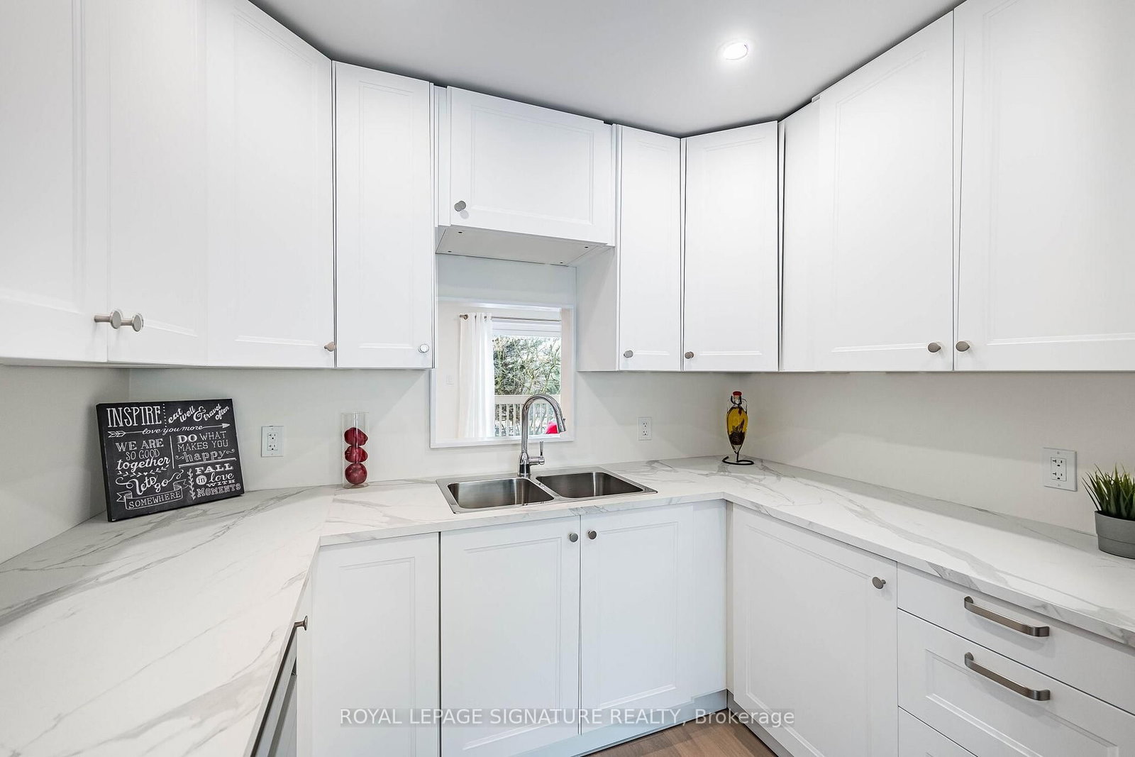 33 Cheryl Shepway • Toronto, ON photo 17