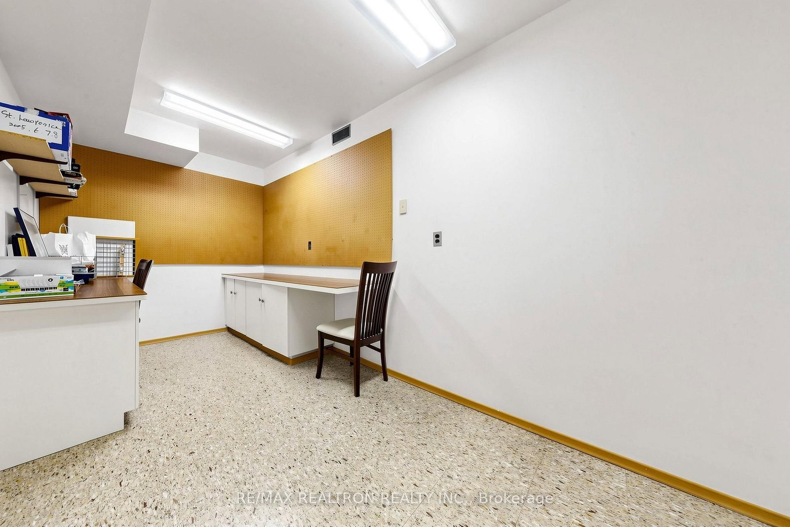 123 Francine Drive • Toronto, ON photo 30