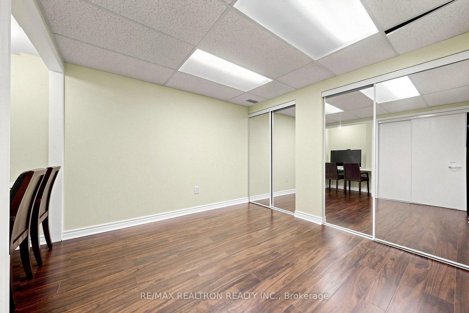 123 Francine Drive • Toronto, ON photo 33