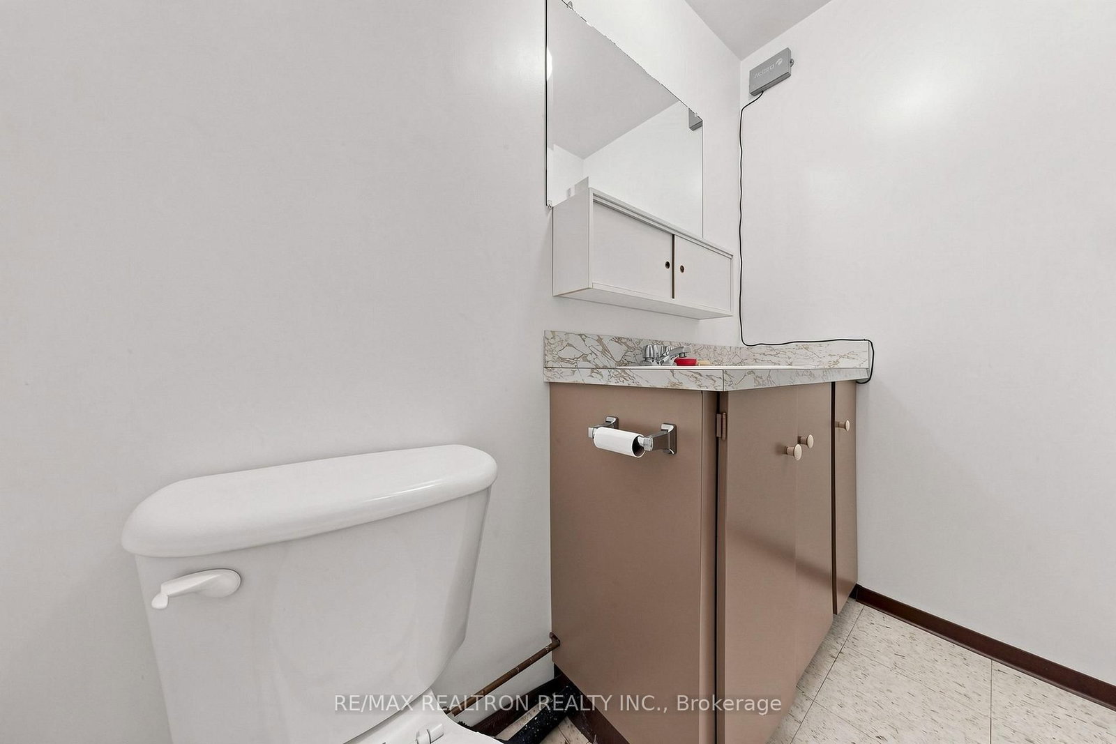 123 Francine Drive • Toronto, ON photo 36