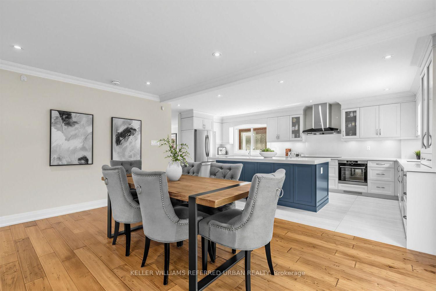 90 Holmes Avenue • Toronto, ON photo 18