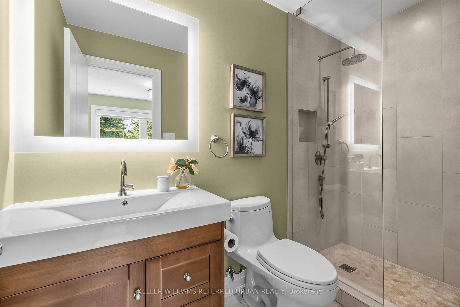 90 Holmes Avenue • Toronto, ON photo 30