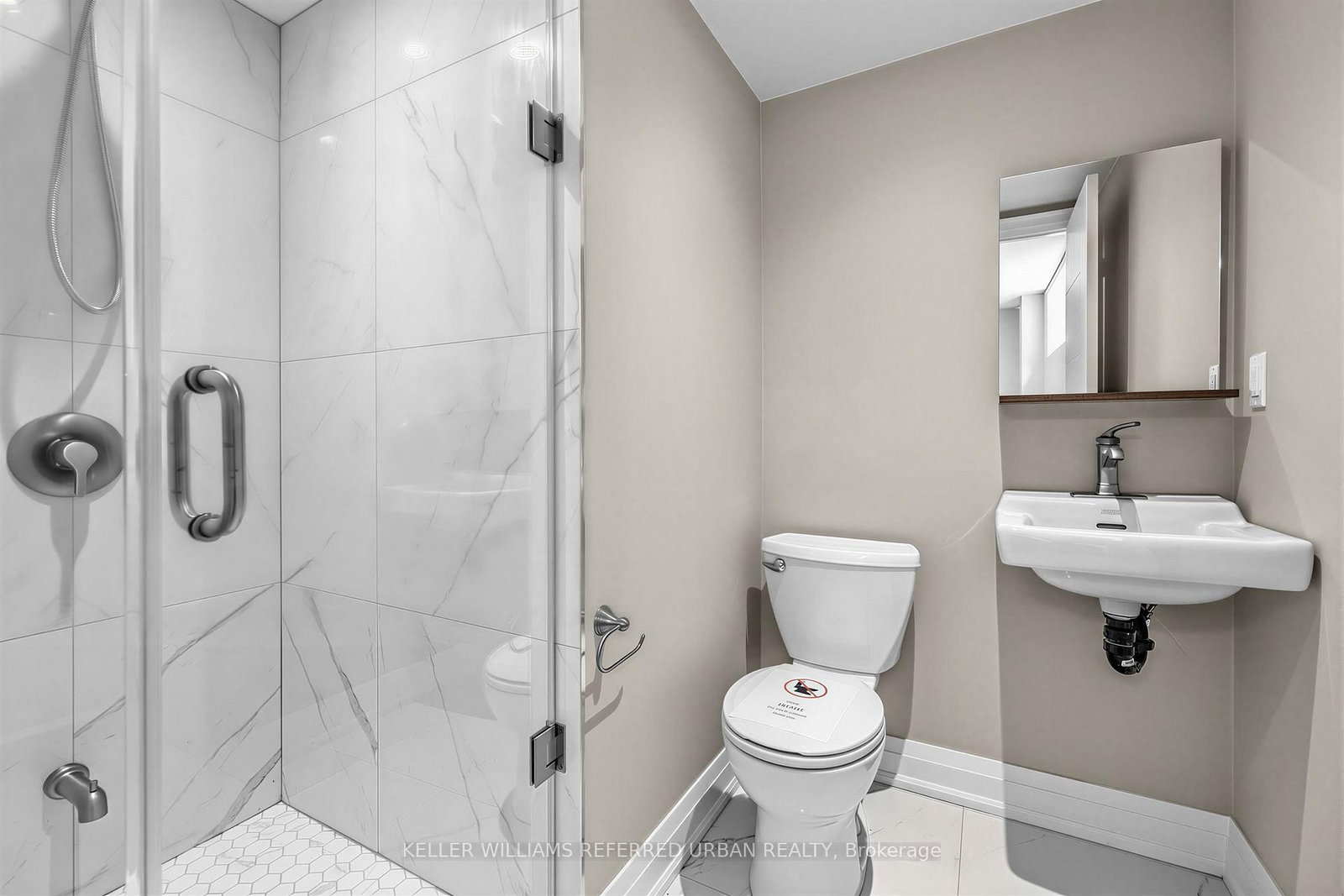 90 Holmes Avenue • Toronto, ON photo 37