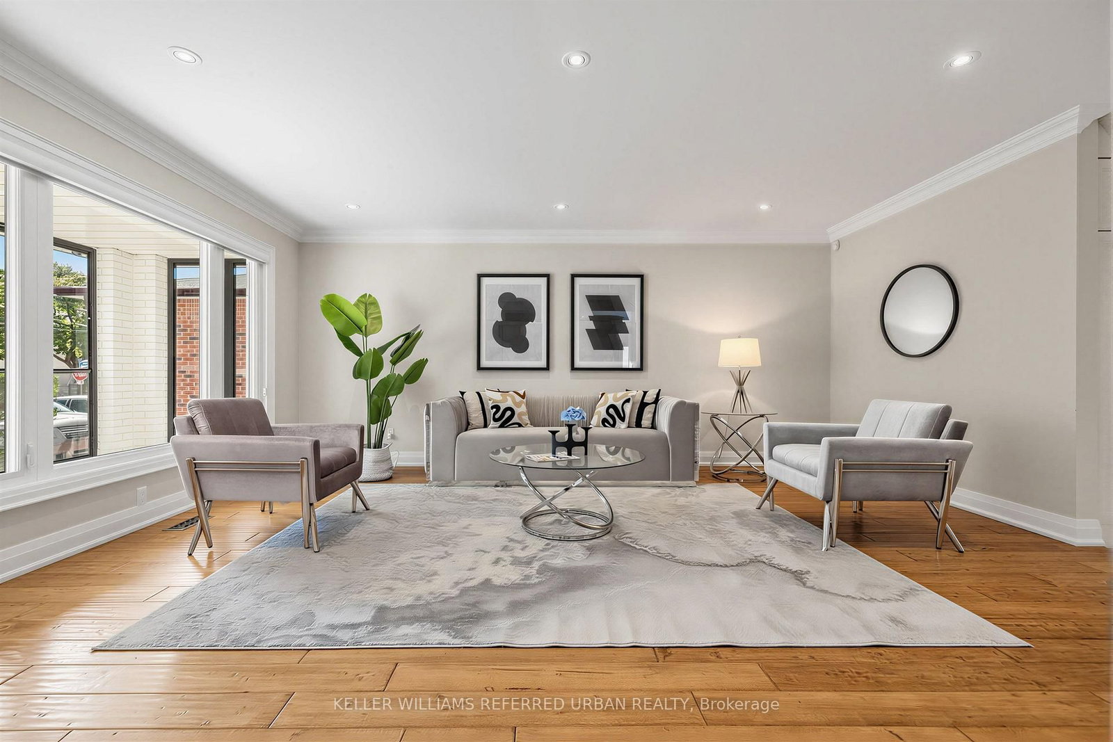 90 Holmes Avenue • Toronto, ON photo 4