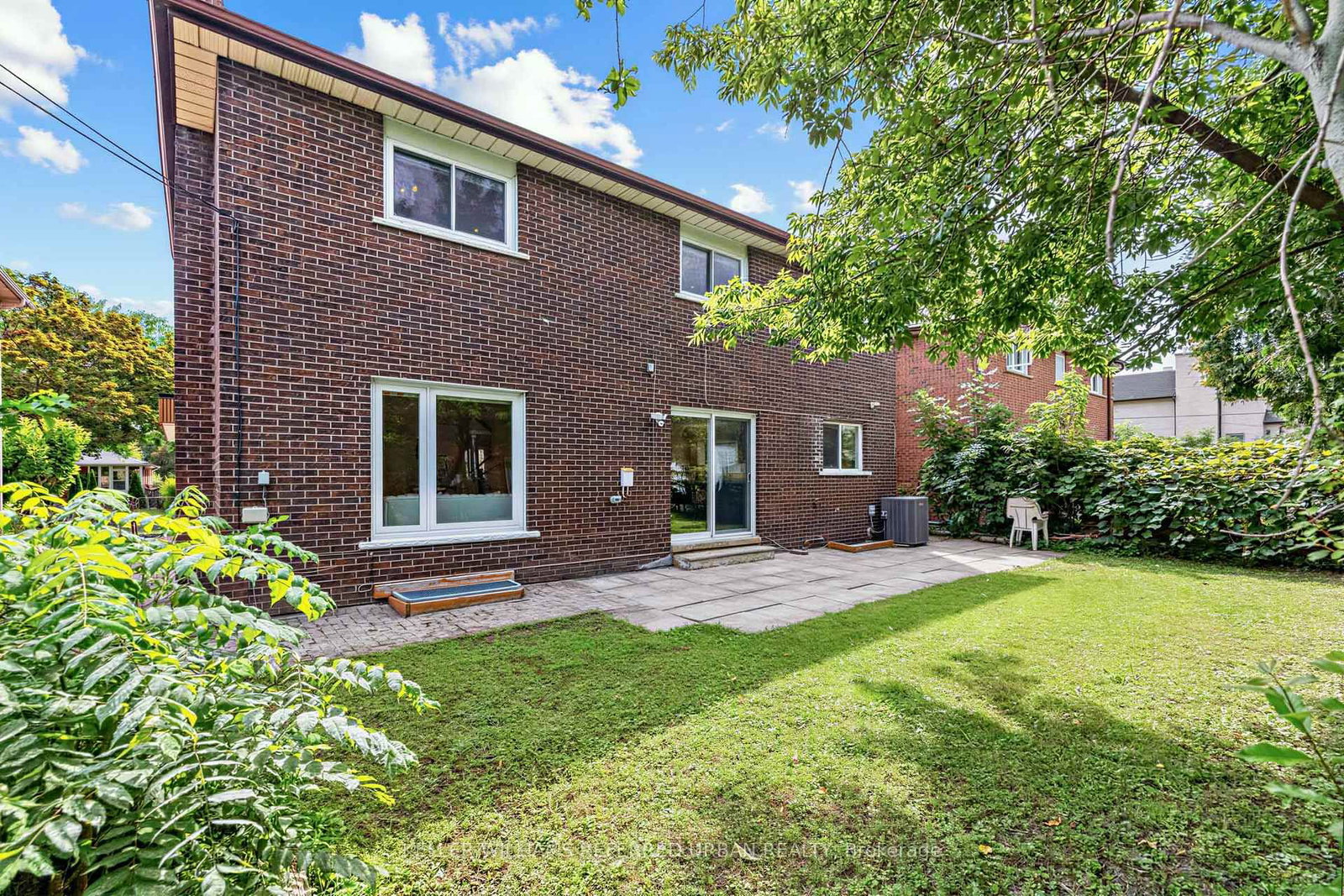 90 Holmes Avenue • Toronto, ON photo 43