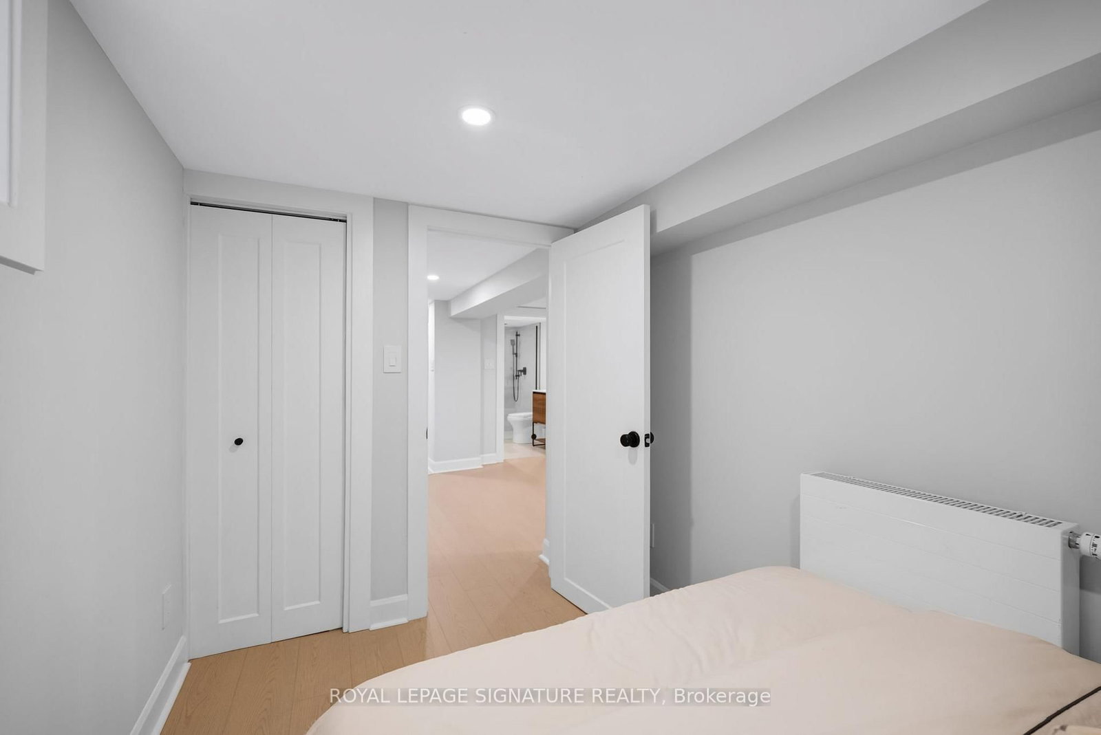 124 Donlea Drive • Toronto, ON photo 29