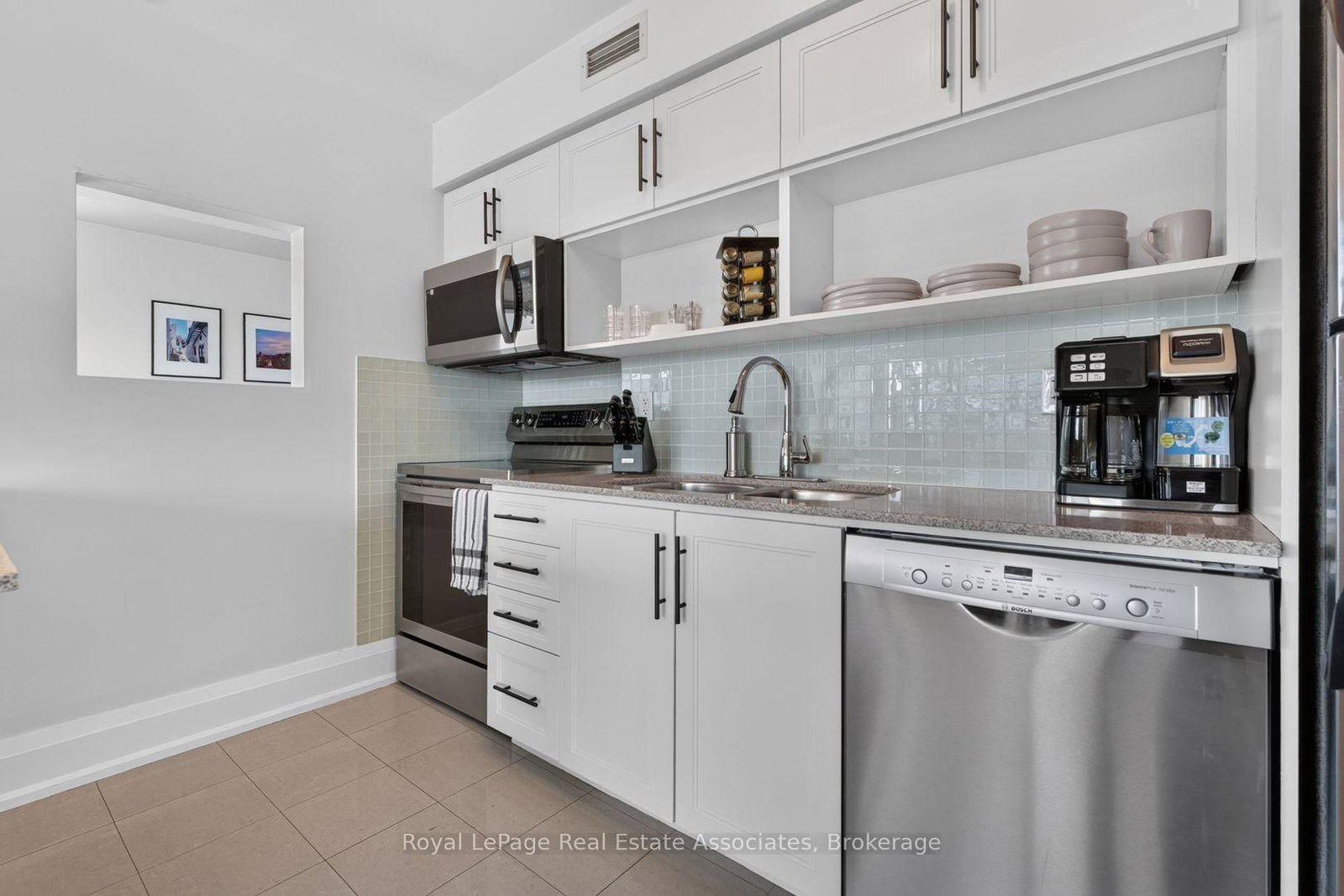 80 Western Battery Road • #2210 • Toronto, ON photo 10