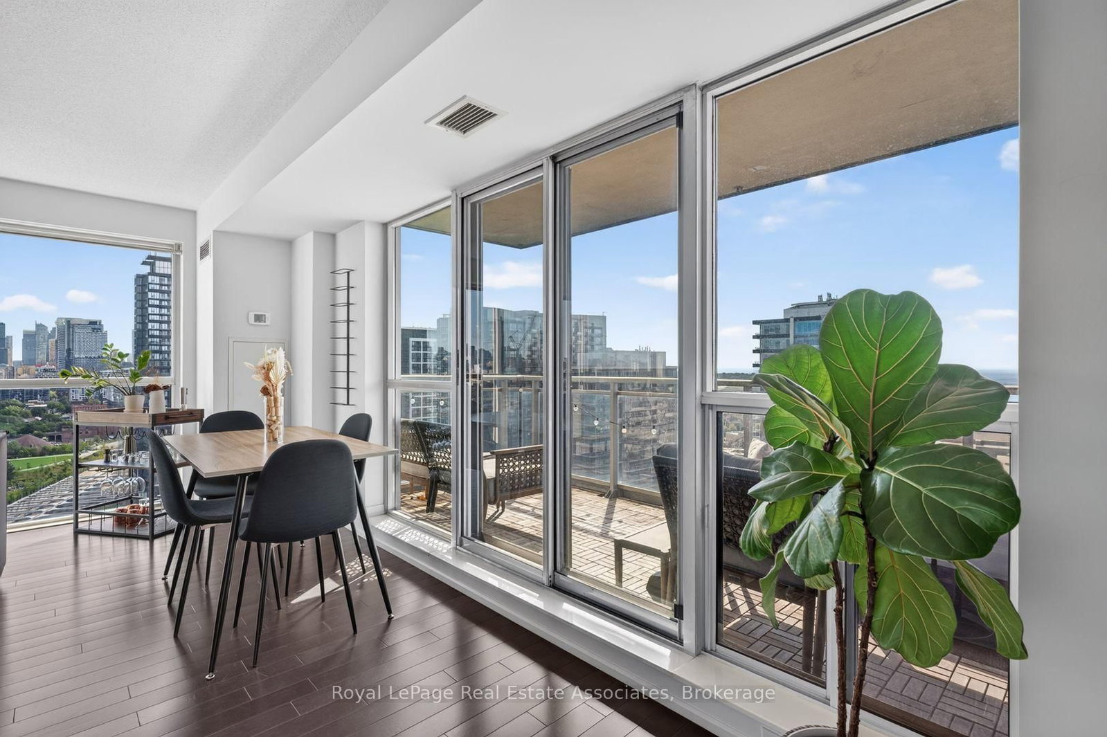 80 Western Battery Road • #2210 • Toronto, ON photo 13