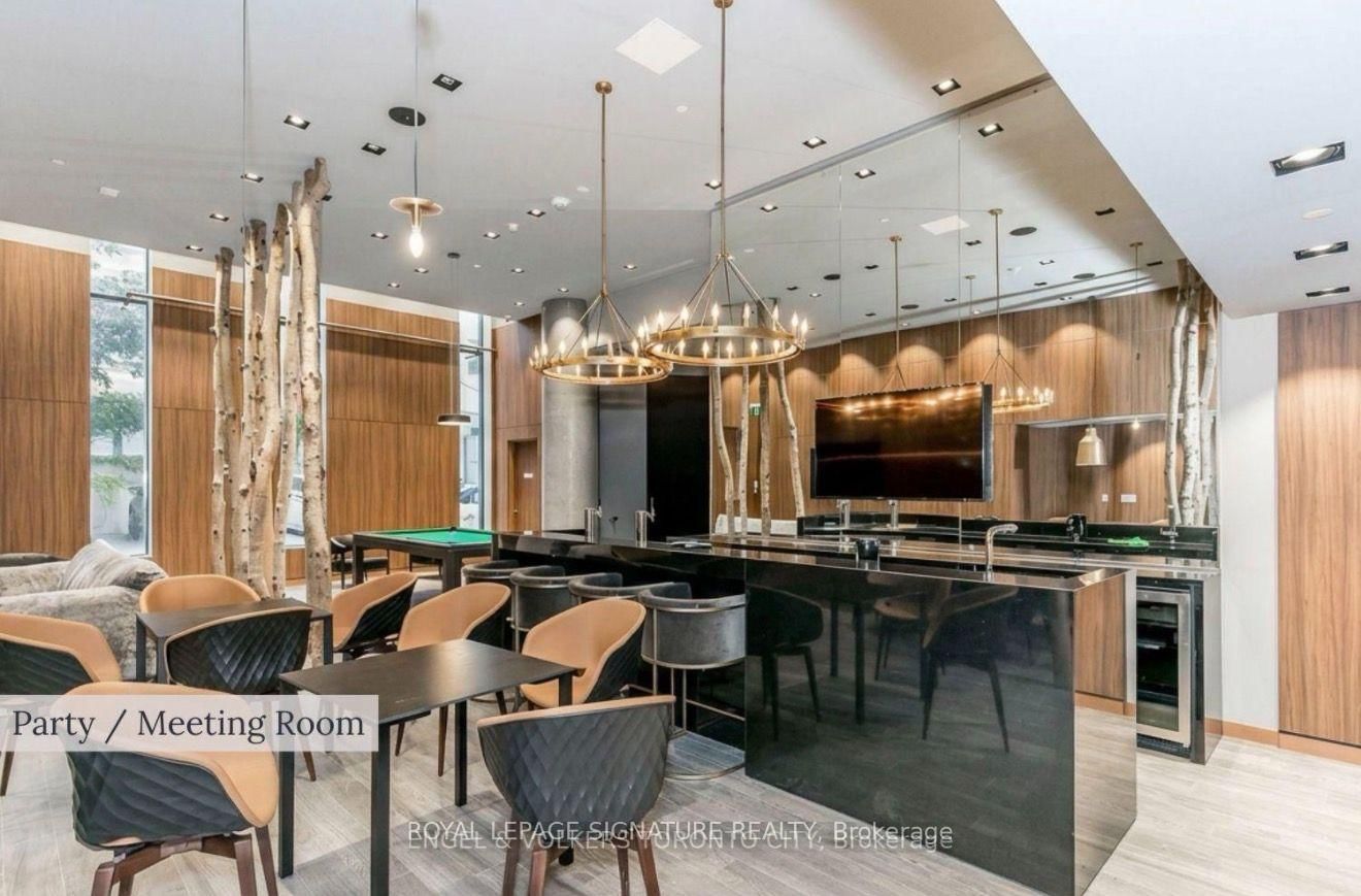 161 Roehampton Avenue • #4305 • Toronto, ON photo 31