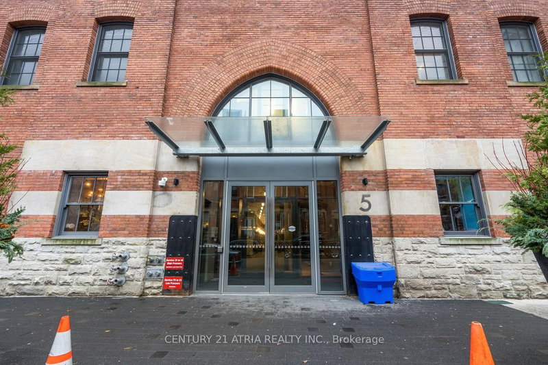 207 - 5 St Joseph Street