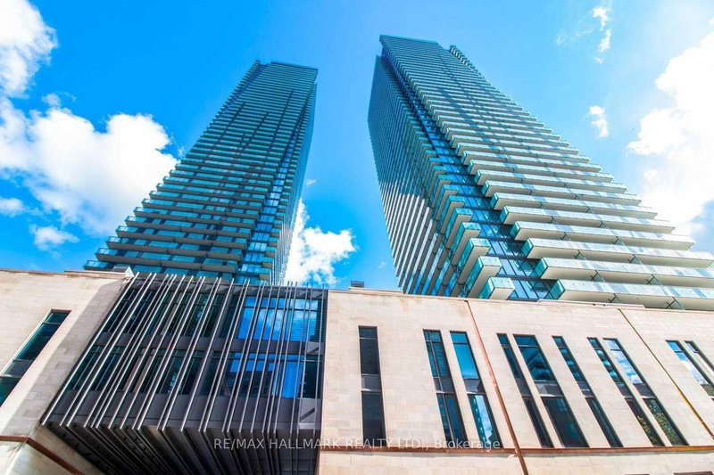 3911 - 1080 Bay Street