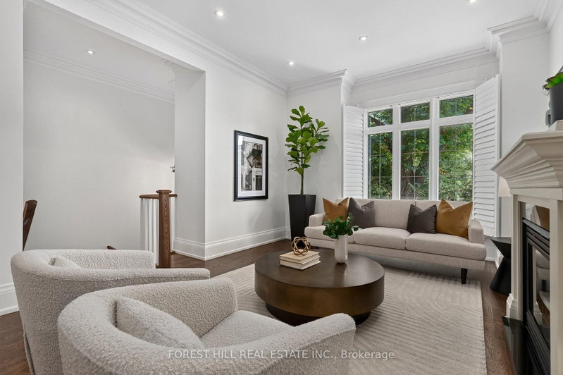 50 Bowood Ave photo 5